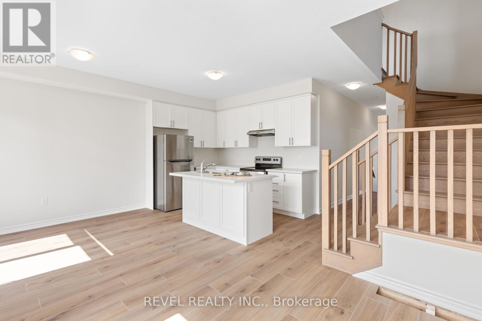 38 Hickey Lane, Kawartha Lakes, Ontario  K9V 1T9 - Photo 8 - X12363503