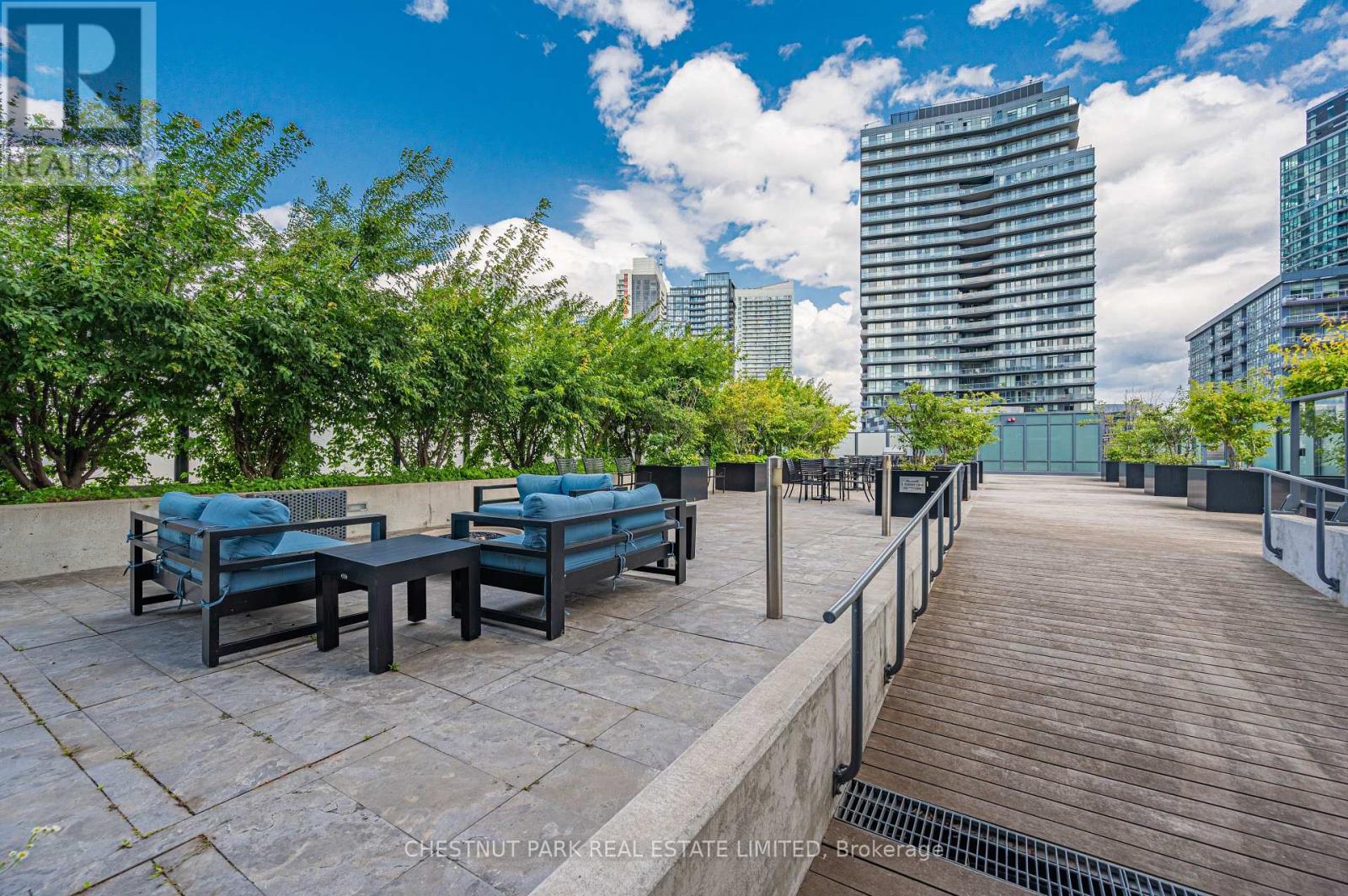 515 - 50 Bruyeres Mews, Toronto, Ontario  M5V 0H8 - Photo 22 - C12400042