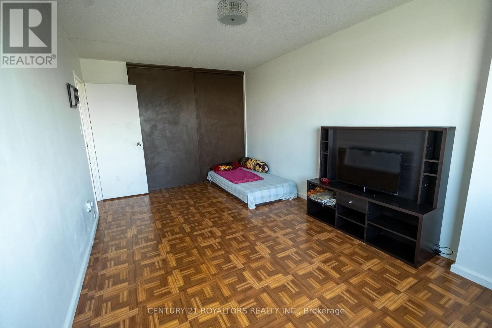 906 - 725 Don Mill Road, Toronto, Ontario  M3C 1S8 - Photo 16 - C12400107