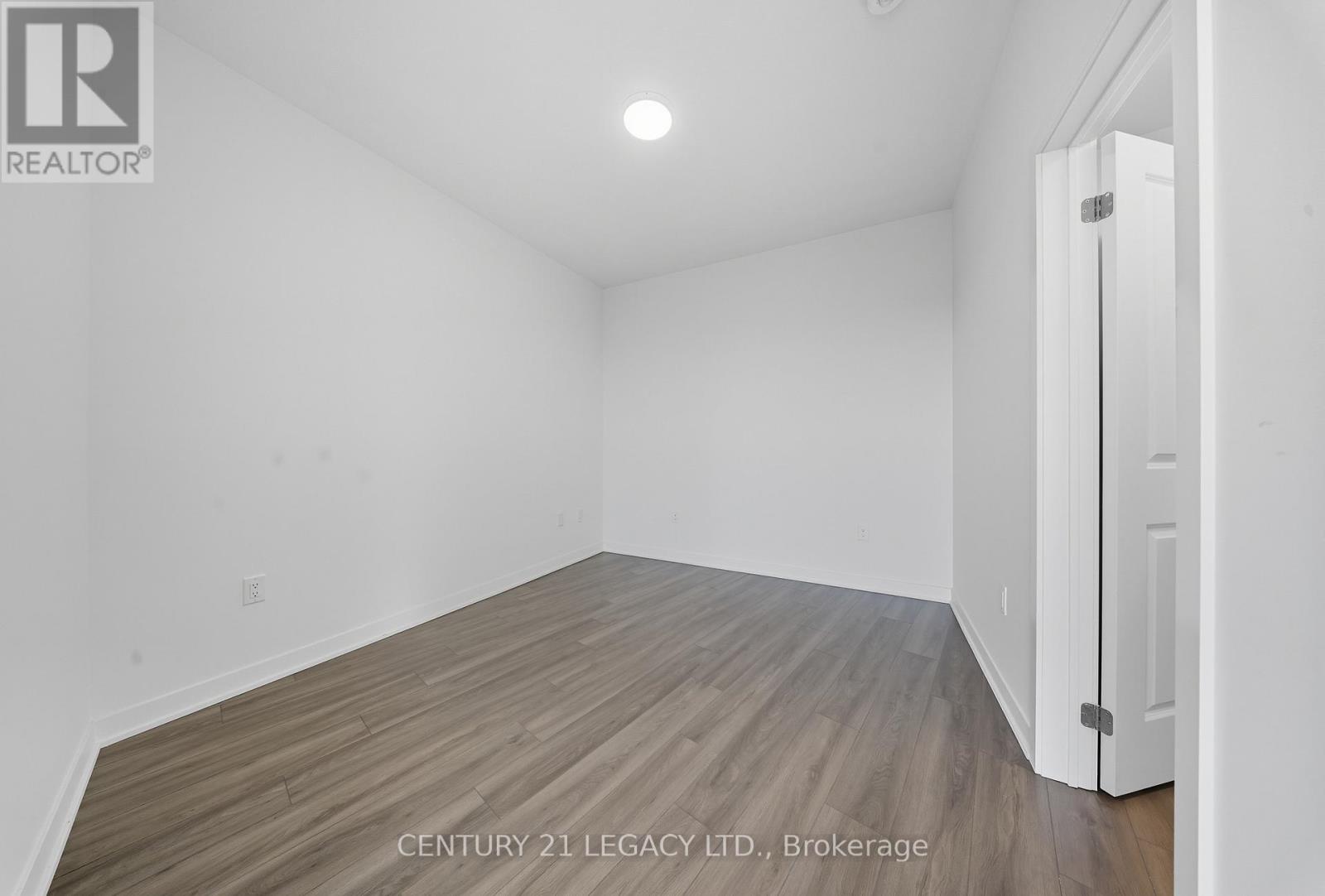 329 - 385 Arctic Red Drive, Oshawa, Ontario  L1L 0H8 - Photo 12 - E12400003