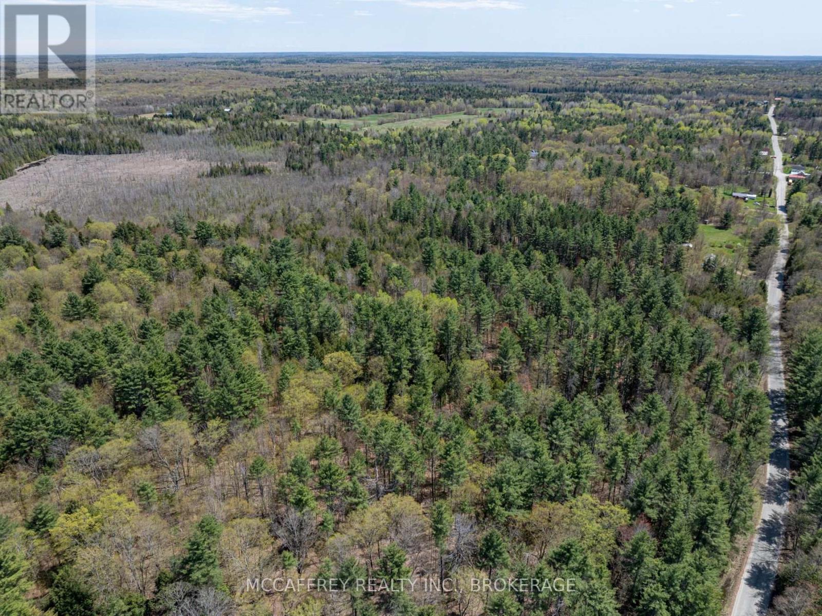 1088 Kashwakamak Lake Road, Frontenac, Ontario  K0H 1B0 - Photo 15 - X12400172