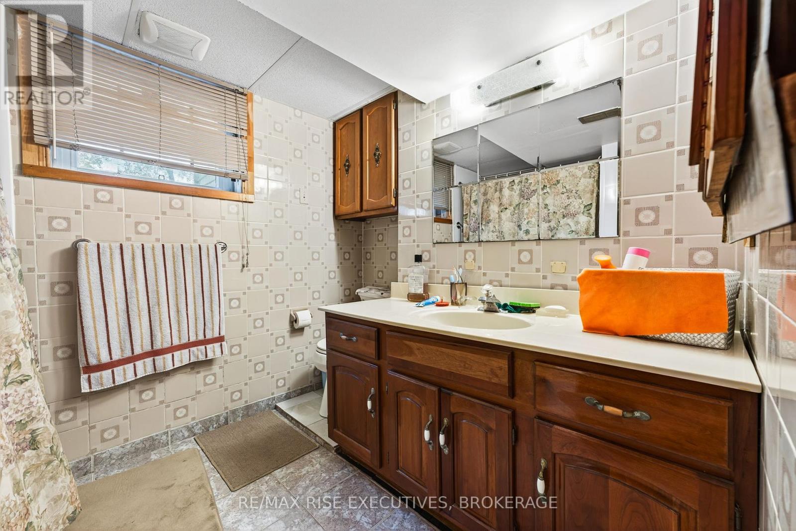 891 Sandringham Place, Kingston (North Of Taylor-Kidd Blvd), Ontario  K7P 1N2 - Photo 10 - X12400179