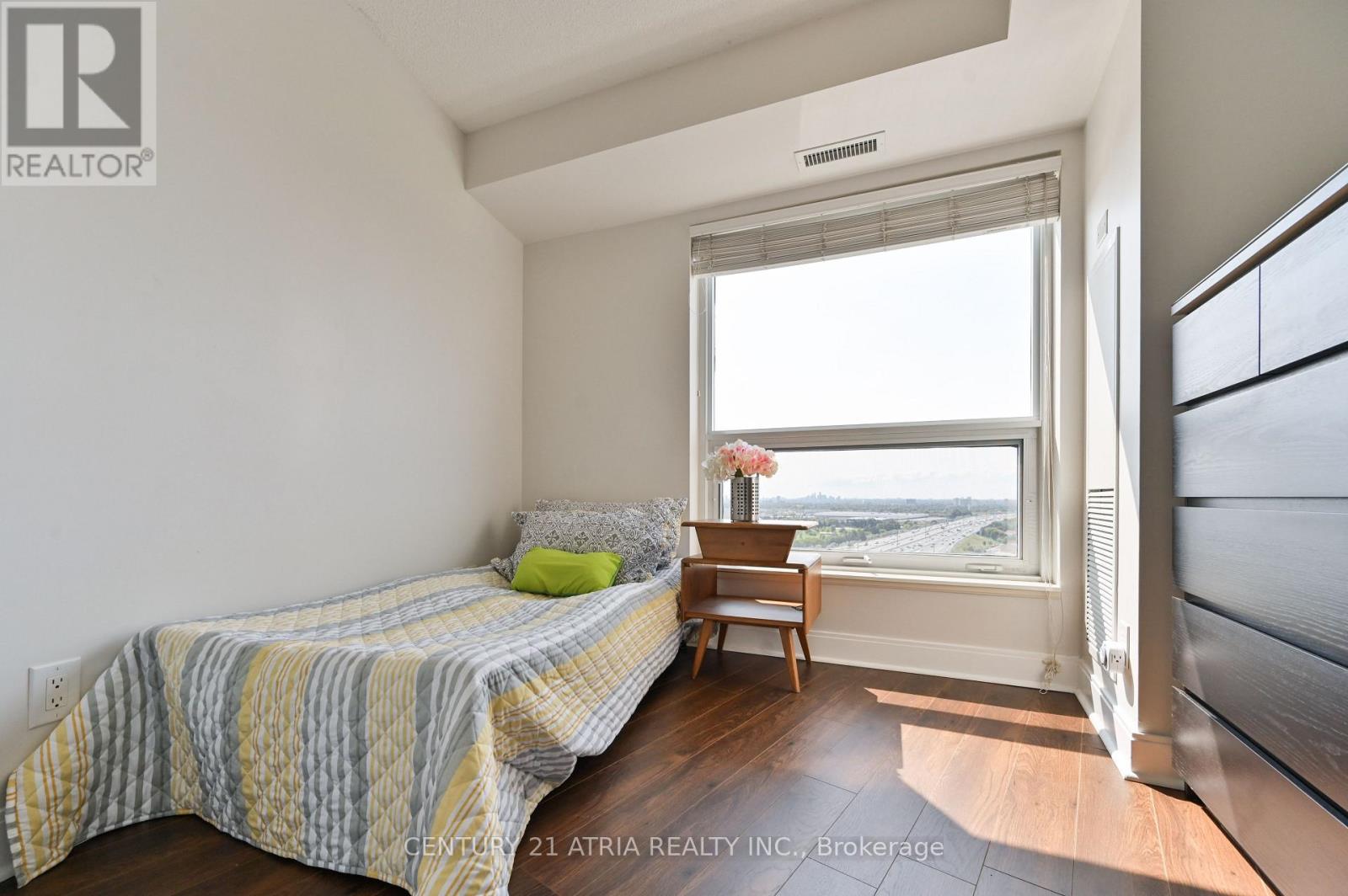 2405 - 125 Village Green Square, Toronto, Ontario  M1S 0G3 - Photo 24 - E12399033