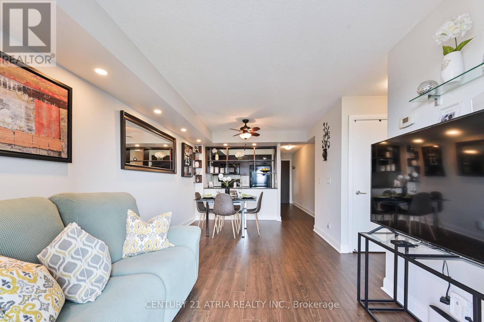 2405 - 125 Village Green Square, Toronto, Ontario  M1S 0G3 - Photo 19 - E12399033