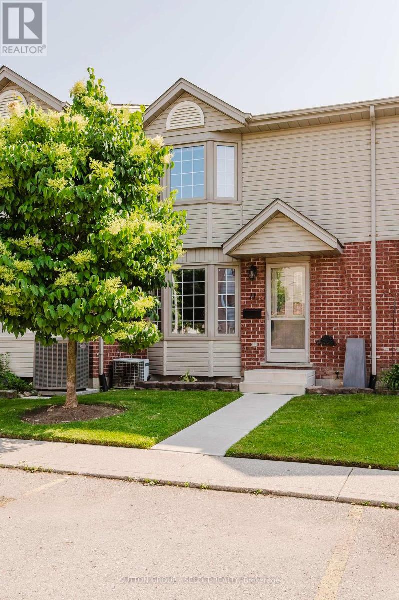 11 - 151 MARTINET AVENUE, London East, Ontario