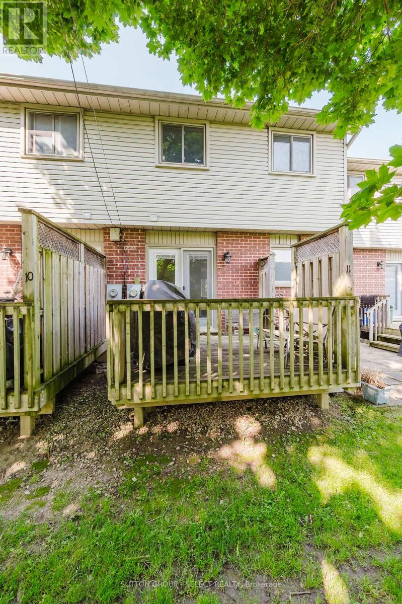 11 - 151 Martinet Avenue, London East, Ontario  N5V 4T4 - Photo 22 - X12400144