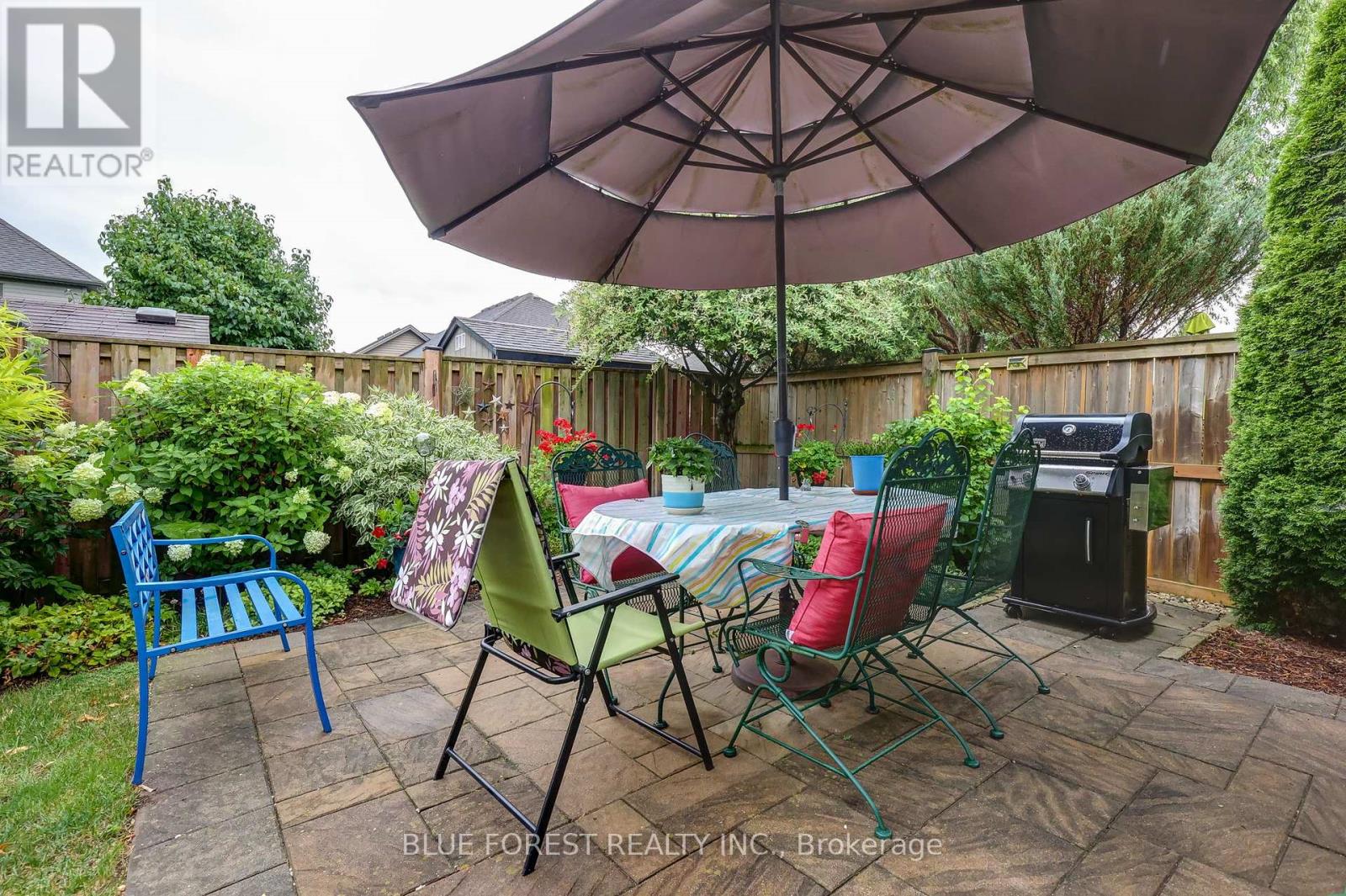 81 - 9 Dausett Drive, Middlesex Centre (Kilworth), Ontario  N0L 1R0 - Photo 45 - X12400157