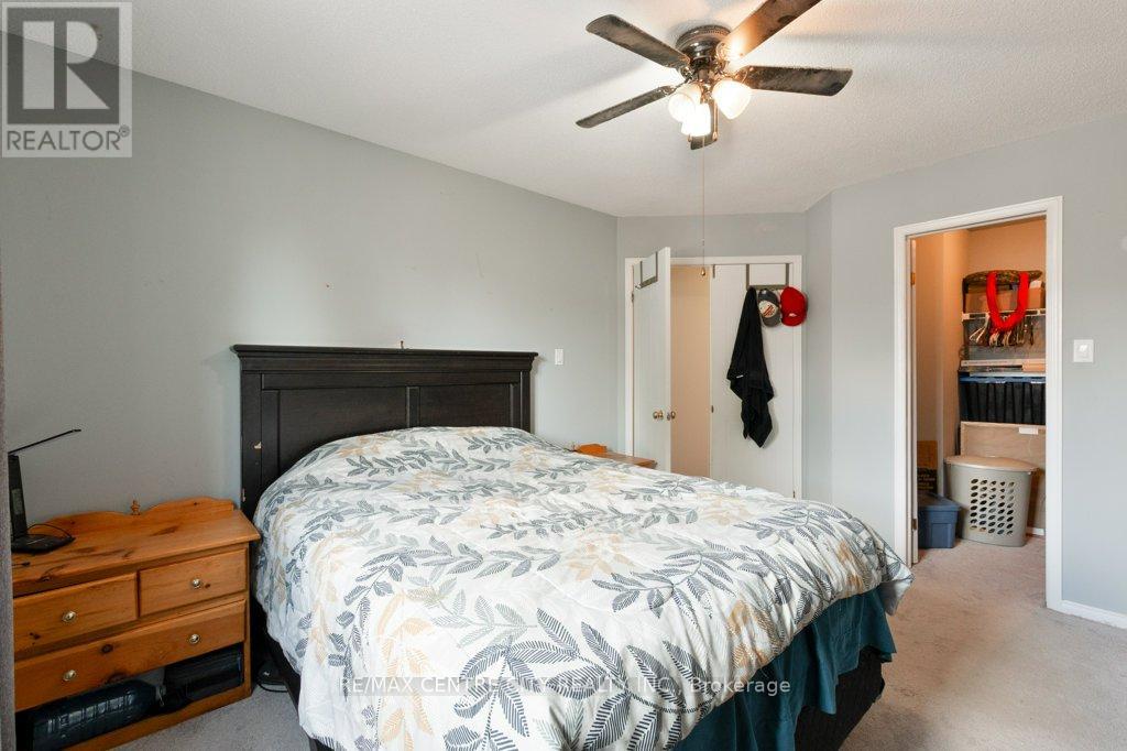 264 Simpson Crescent E, London East (East I), Ontario  N5V 5E2 - Photo 22 - X12400168
