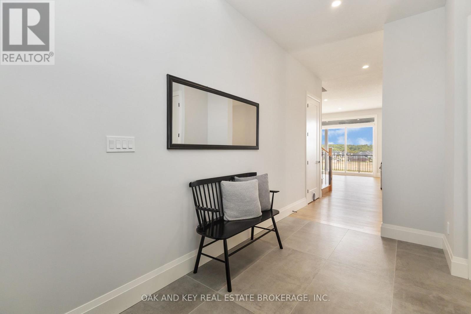 119 Daventry Way, Middlesex Centre, Ontario  N0L 1R0 - Photo 8 - X12400182