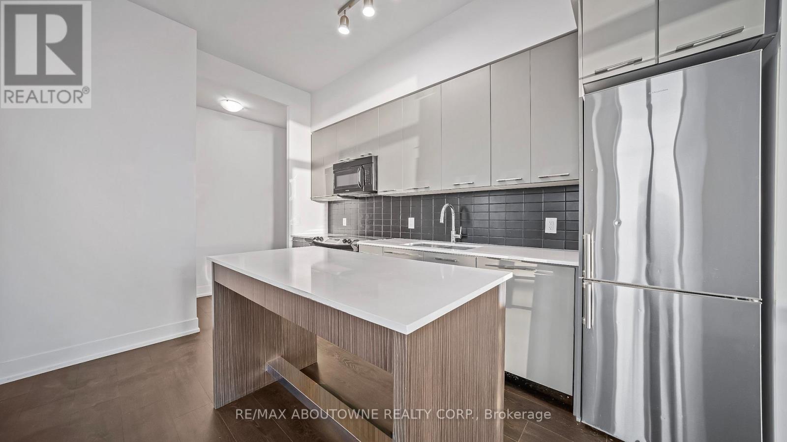 Lorem Ipsum Dolor Sit Ame, Richmond Hill, Ontario  L4C  - Photo 11 - DEMO28855040