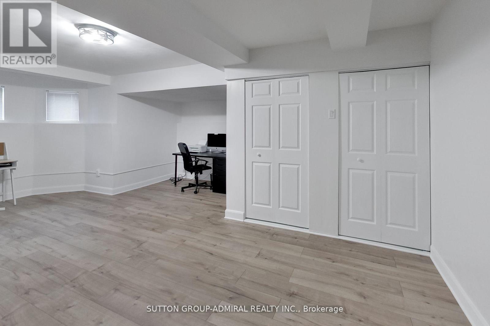 11 Club Court, Wasaga Beach, Ontario  L9Z 1J8 - Photo 27 - S12400047
