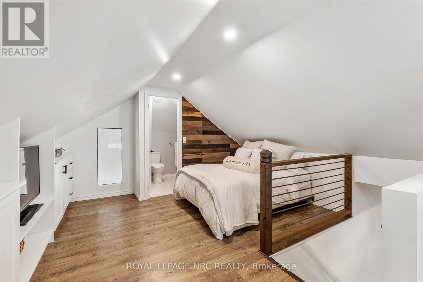 Lorem Ipsum Dolor, St. Catharines, Ontario  L2M  - Photo 22 - DEMO28855070