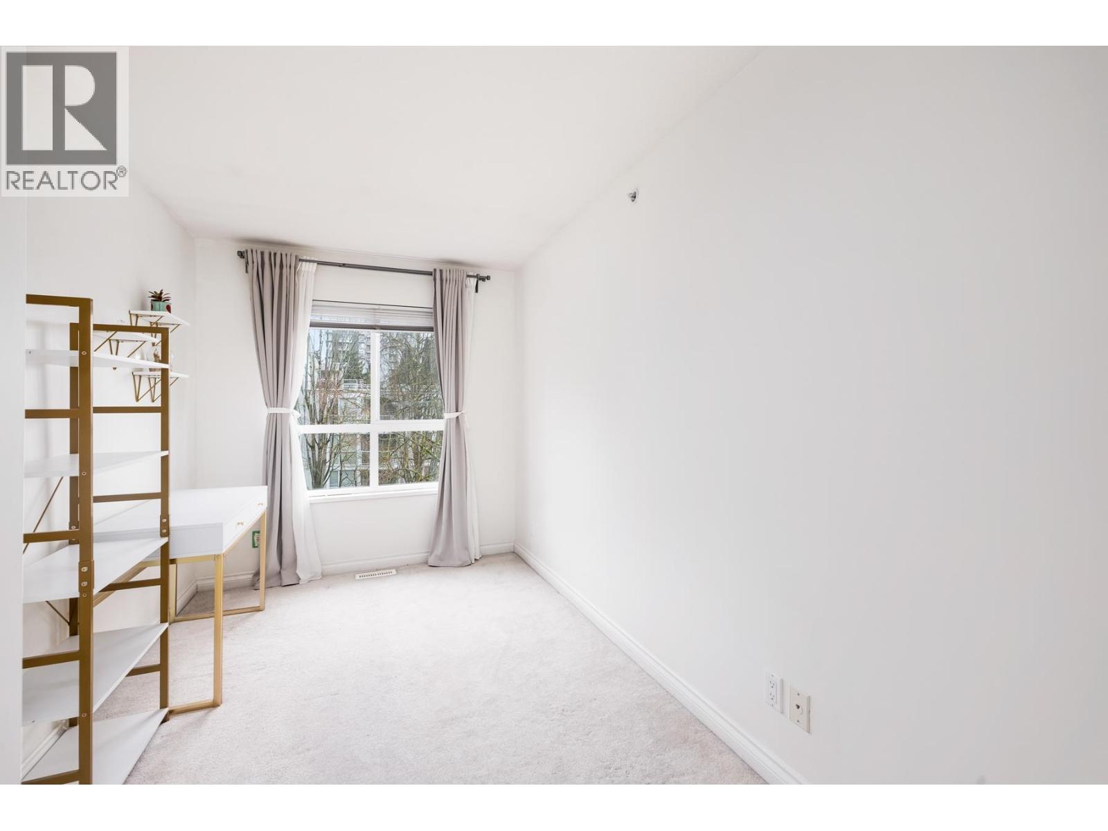 8431 Jellicoe Street, Vancouver, British Columbia  V5S 2J4 - Photo 12 - R3047124