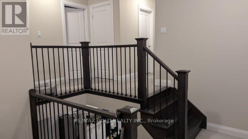 14 Sportsman Hill Street, Kitchener, Ontario  N2P 0J2 - Photo 15 - X12398820
