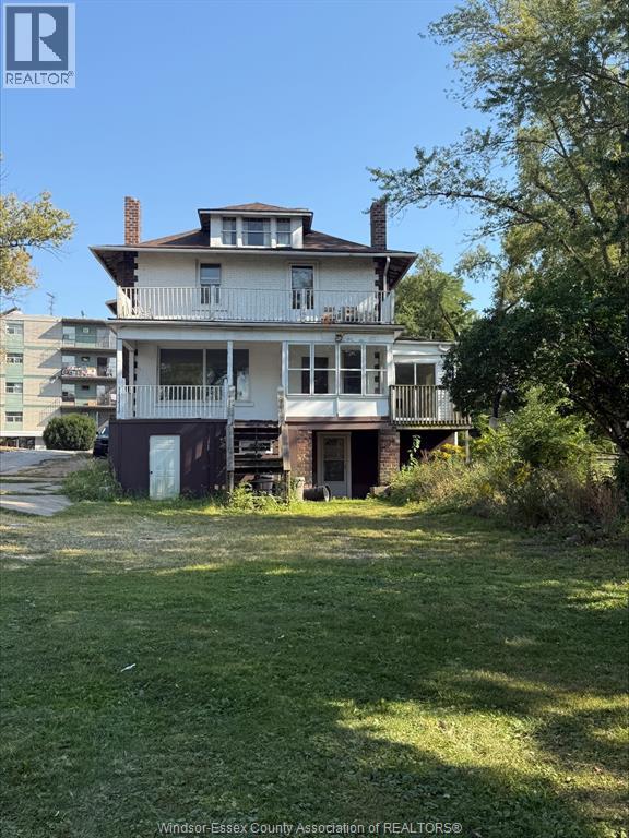 3026 Sandwich Street, Windsor, Ontario  N9C 1A3 - Photo 35 - 25023229