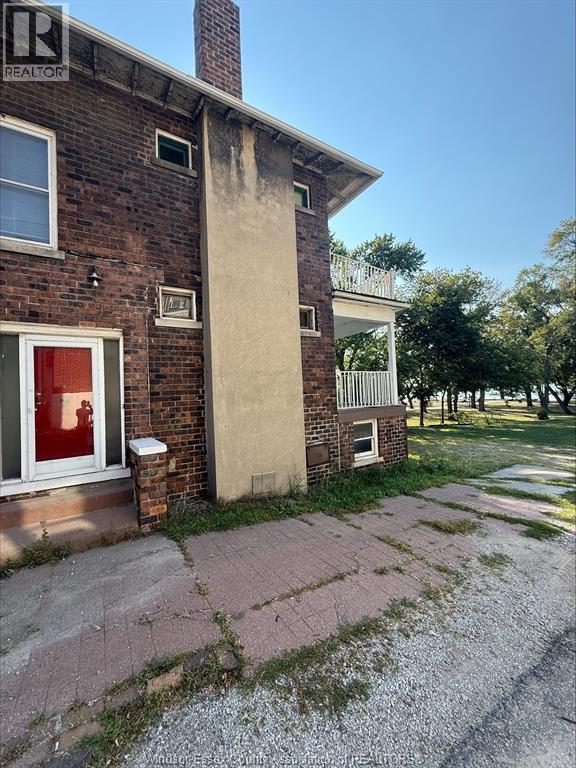 3026 Sandwich Street, Windsor, Ontario  N9C 1A3 - Photo 5 - 25023229