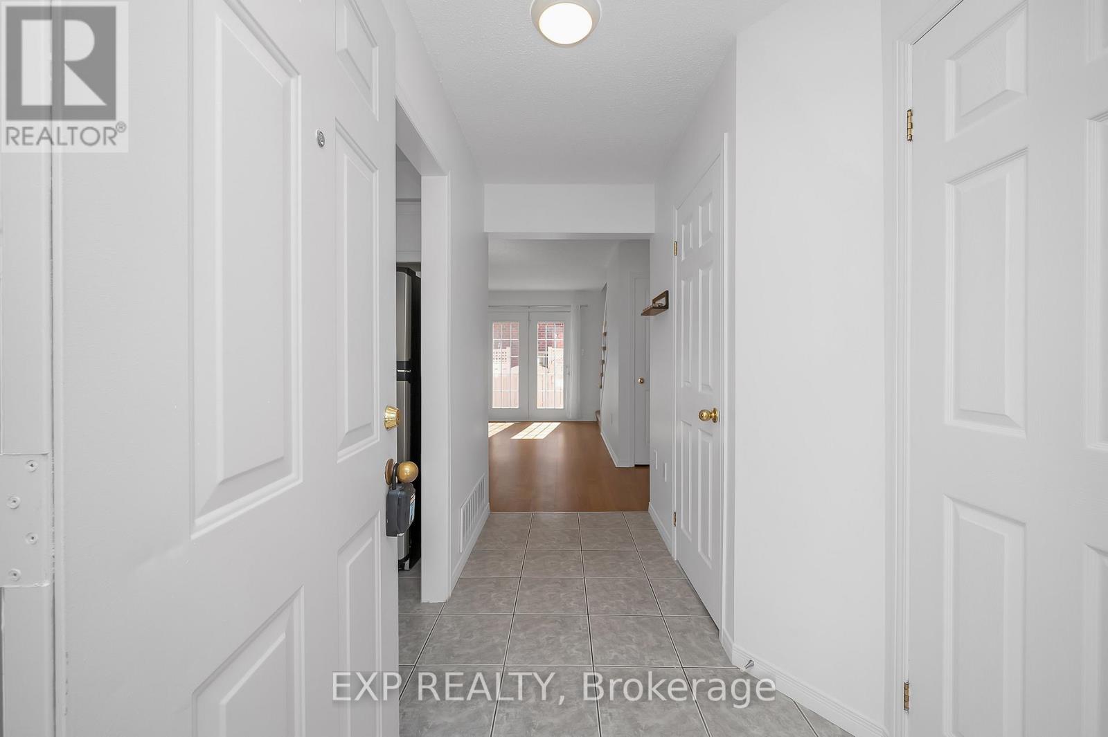 64 - 4200 Kilmer Drive, Burlington (Tansley), Ontario  L7M 4Y3 - Photo 12 - W12399949