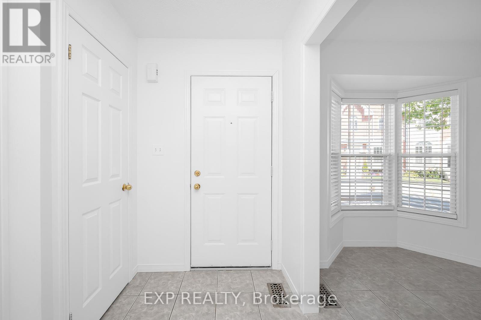 64 - 4200 Kilmer Drive, Burlington (Tansley), Ontario  L7M 4Y3 - Photo 13 - W12399949