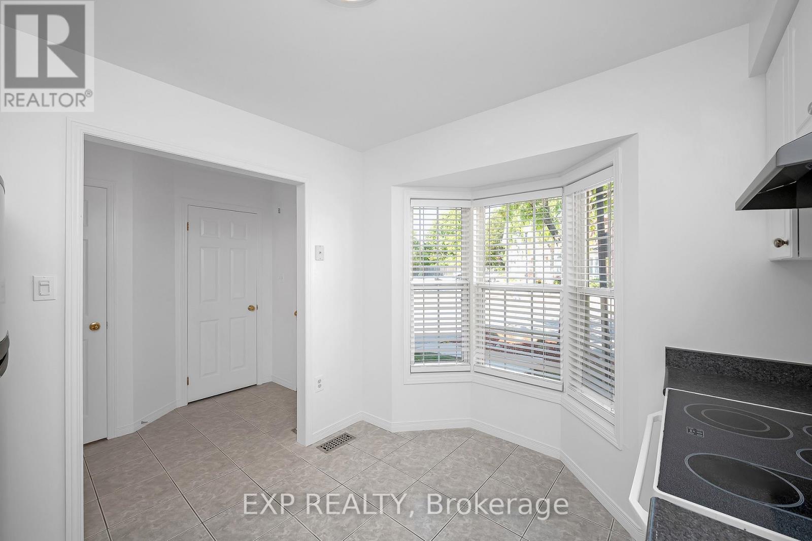 64 - 4200 Kilmer Drive, Burlington (Tansley), Ontario  L7M 4Y3 - Photo 17 - W12399949