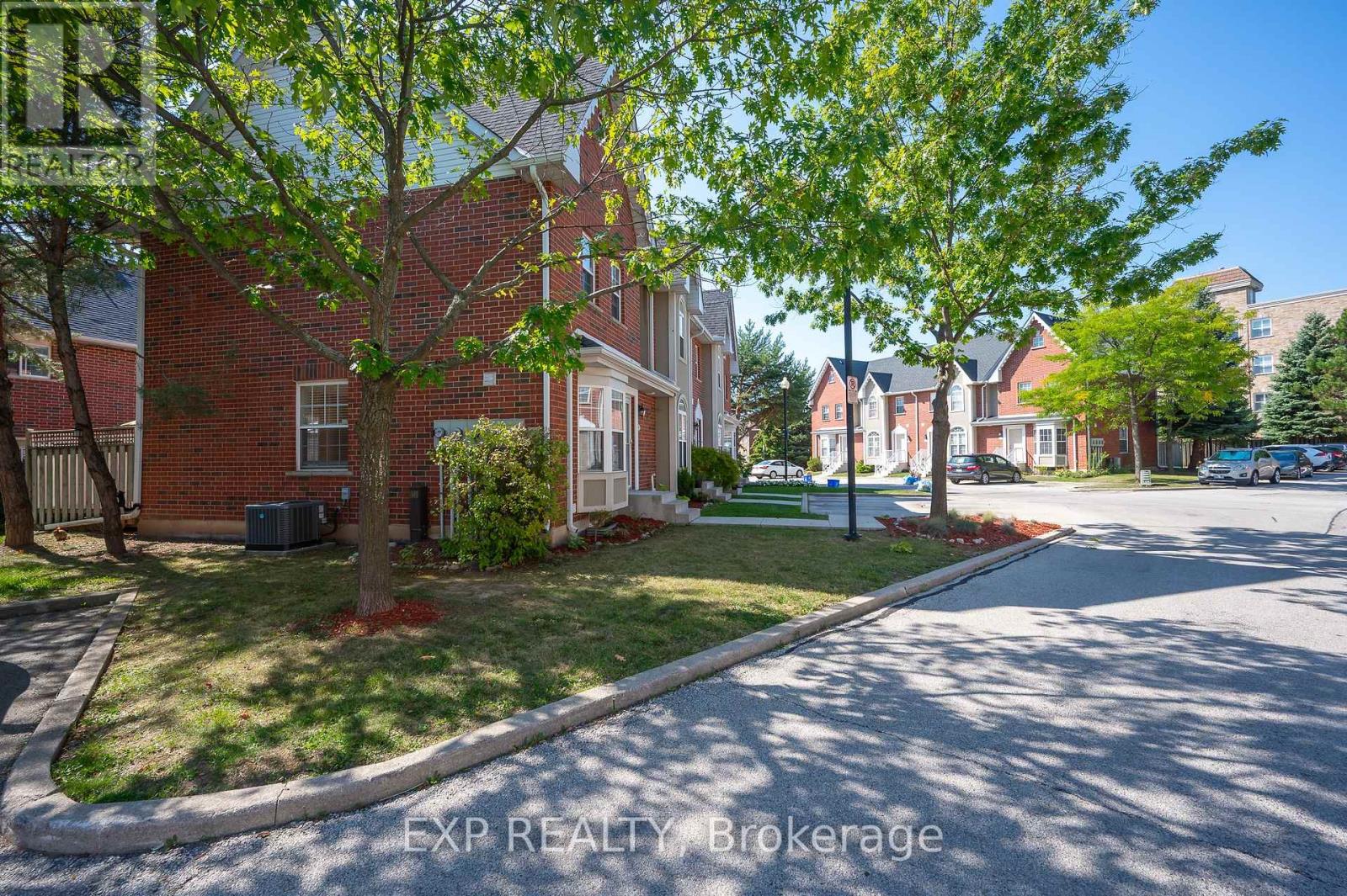 64 - 4200 Kilmer Drive, Burlington (Tansley), Ontario  L7M 4Y3 - Photo 7 - W12399949