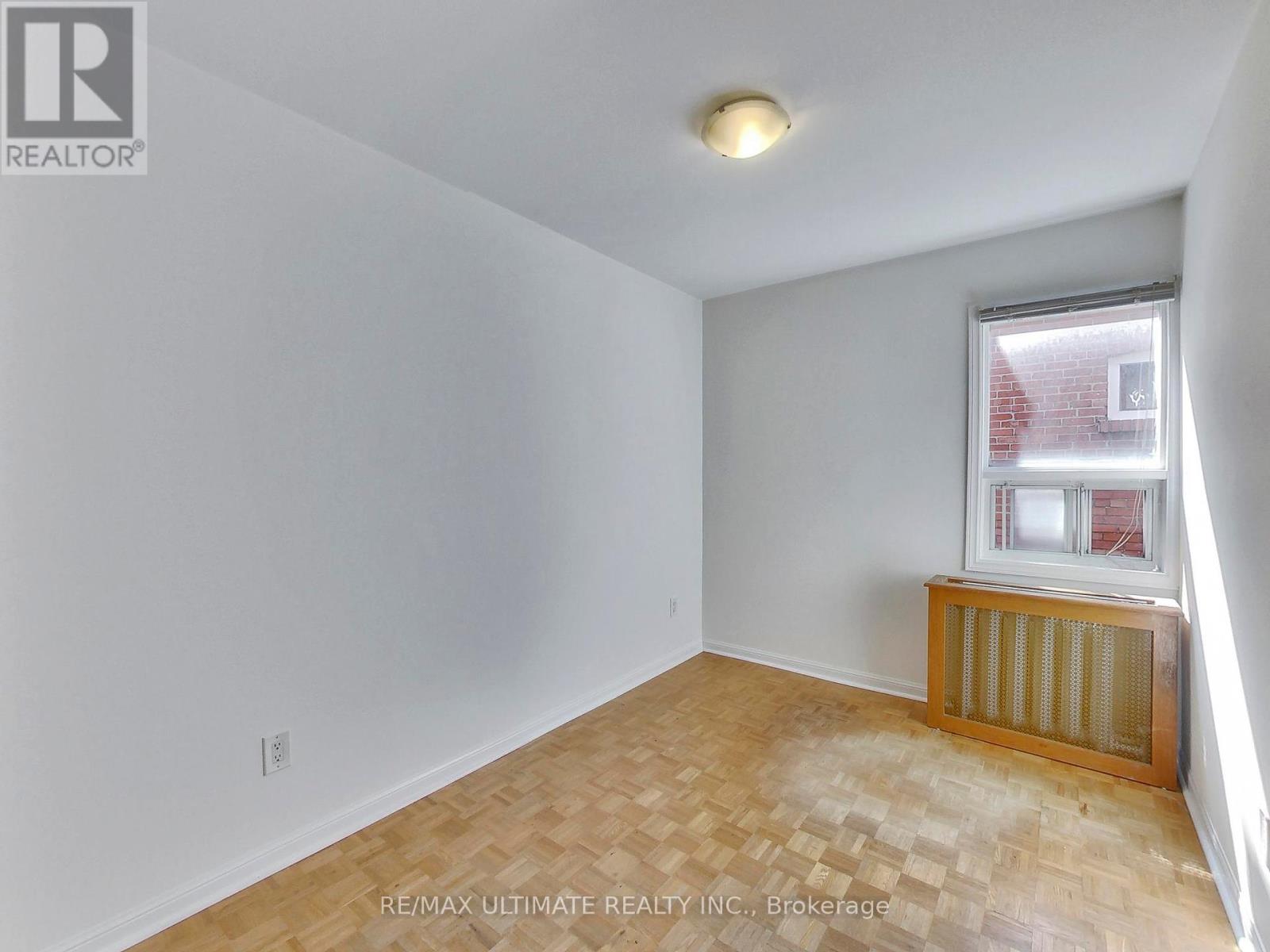 1654 Dufferin Street, Toronto, Ontario  M6H 3L8 - Photo 17 - W12399976