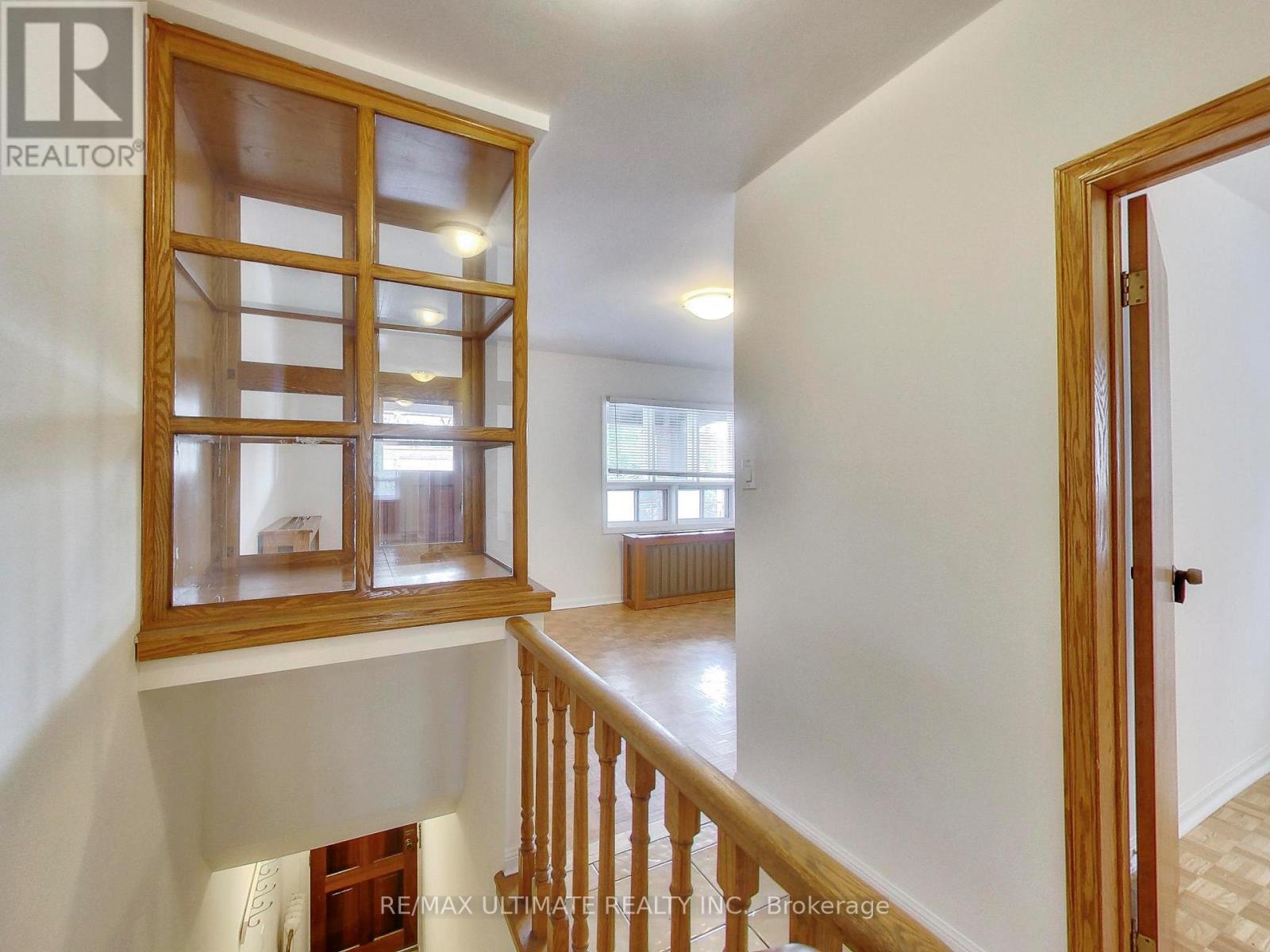 1654 Dufferin Street, Toronto, Ontario  M6H 3L8 - Photo 19 - W12399976