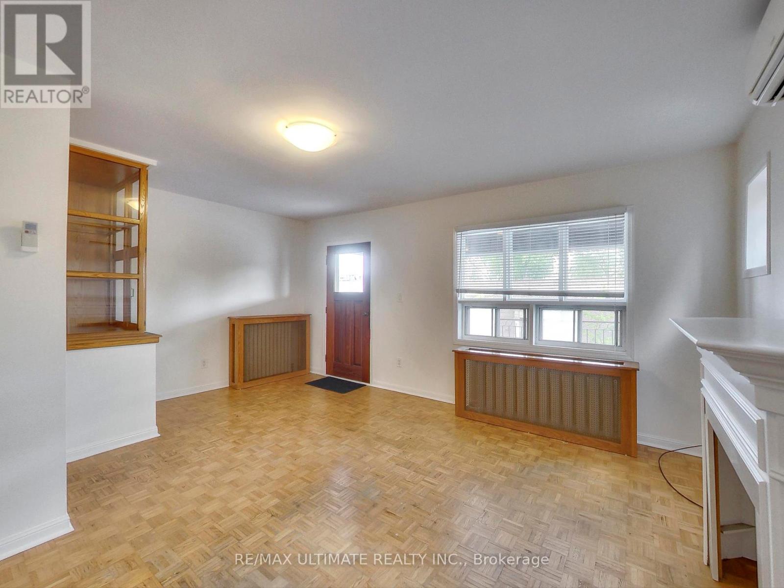 1654 Dufferin Street, Toronto, Ontario  M6H 3L8 - Photo 4 - W12399976