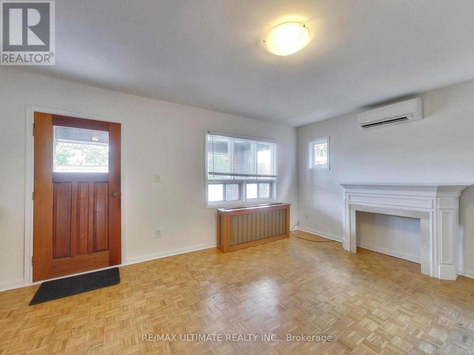 1654 Dufferin Street, Toronto, Ontario  M6H 3L8 - Photo 7 - W12399976