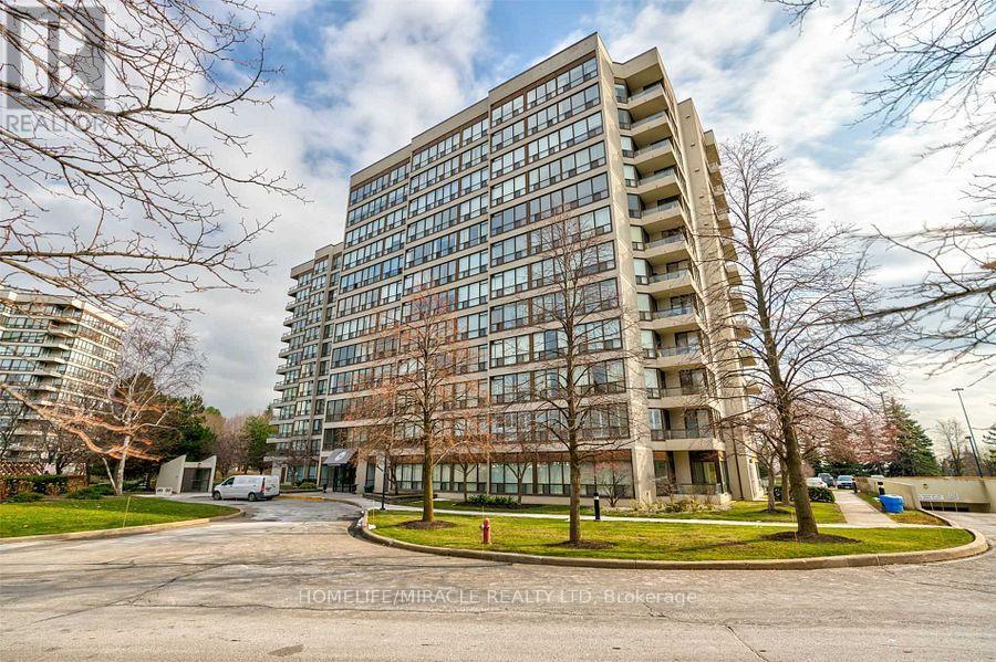1101 - 12 Laurelcrest Street, Brampton, Ontario  L6S 5Y4 - Photo 1 - W12399988