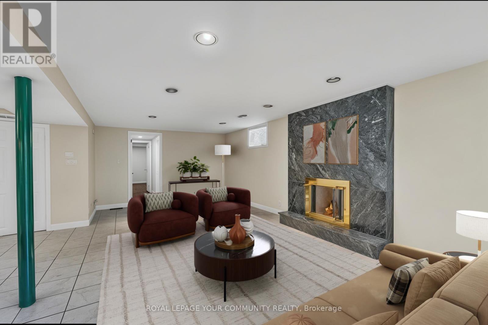 6 Hentob Court, Toronto (Thistletown-Beaumonde Heights), Ontario  M9V 2X1 - Photo 31 - W12400001