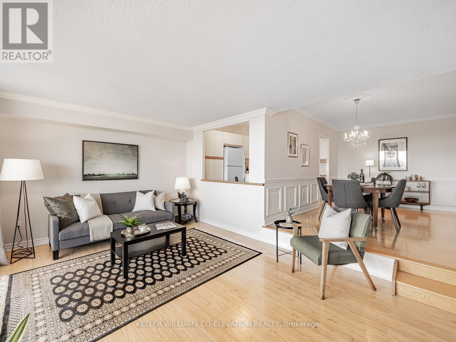 2009 - 250 Scarlett Road, Toronto (Rockcliffe-Smythe), Ontario  M6N 4X5 - Photo 11 - W12400006