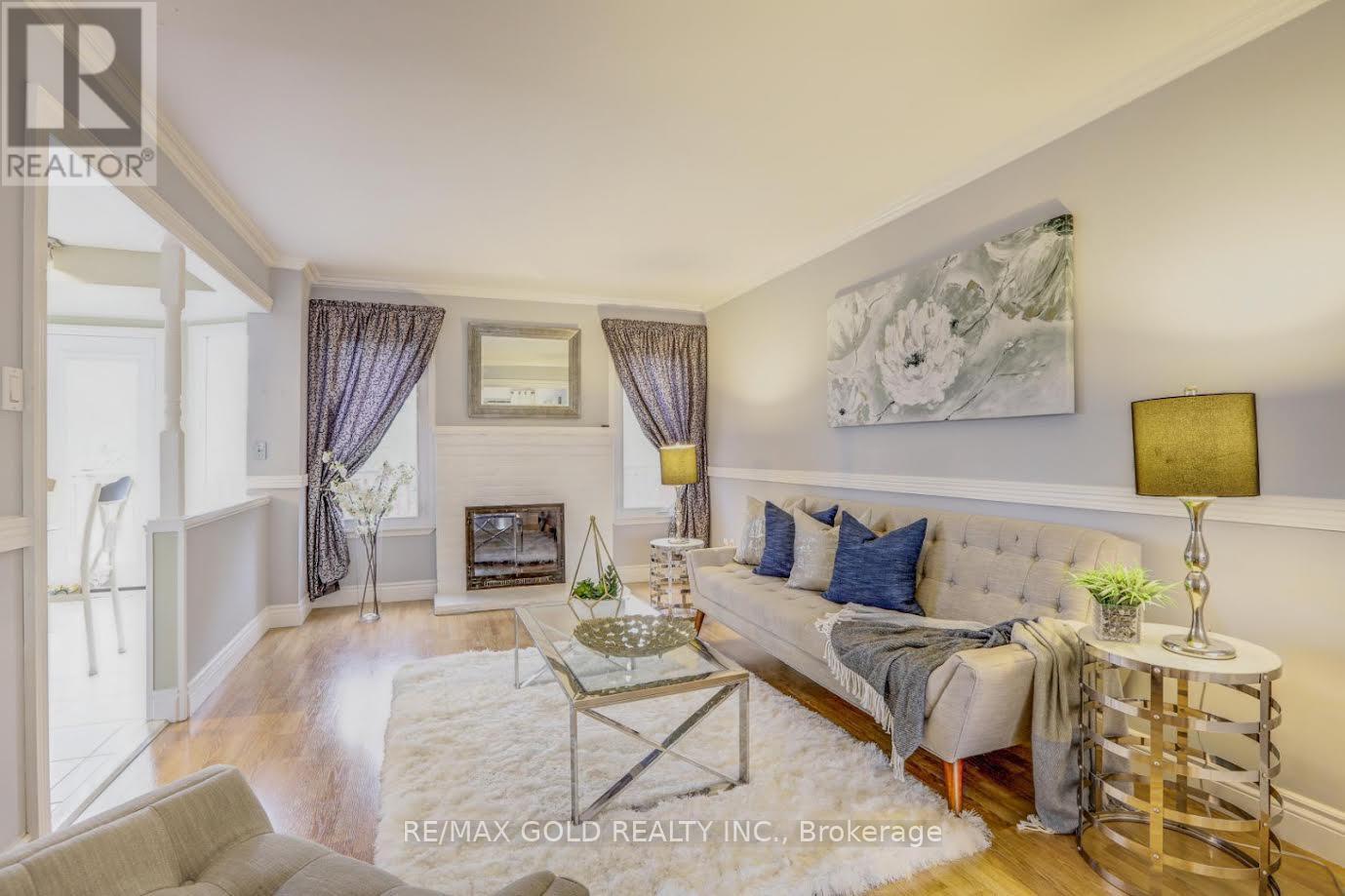 24 Nobel Place, Brampton, Ontario  L6S 4X5 - Photo 6 - W12400063
