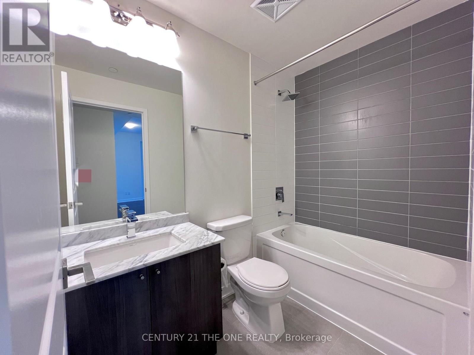 4010 - 4011 Brickstone Mews, Mississauga (City Centre), Ontario  L5B 0J7 - Photo 16 - W12400073