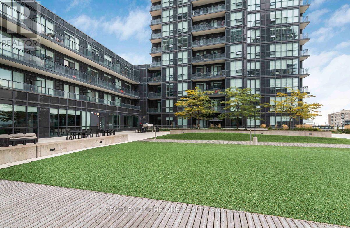 4010 - 4011 Brickstone Mews, Mississauga (City Centre), Ontario  L5B 0J7 - Photo 21 - W12400073
