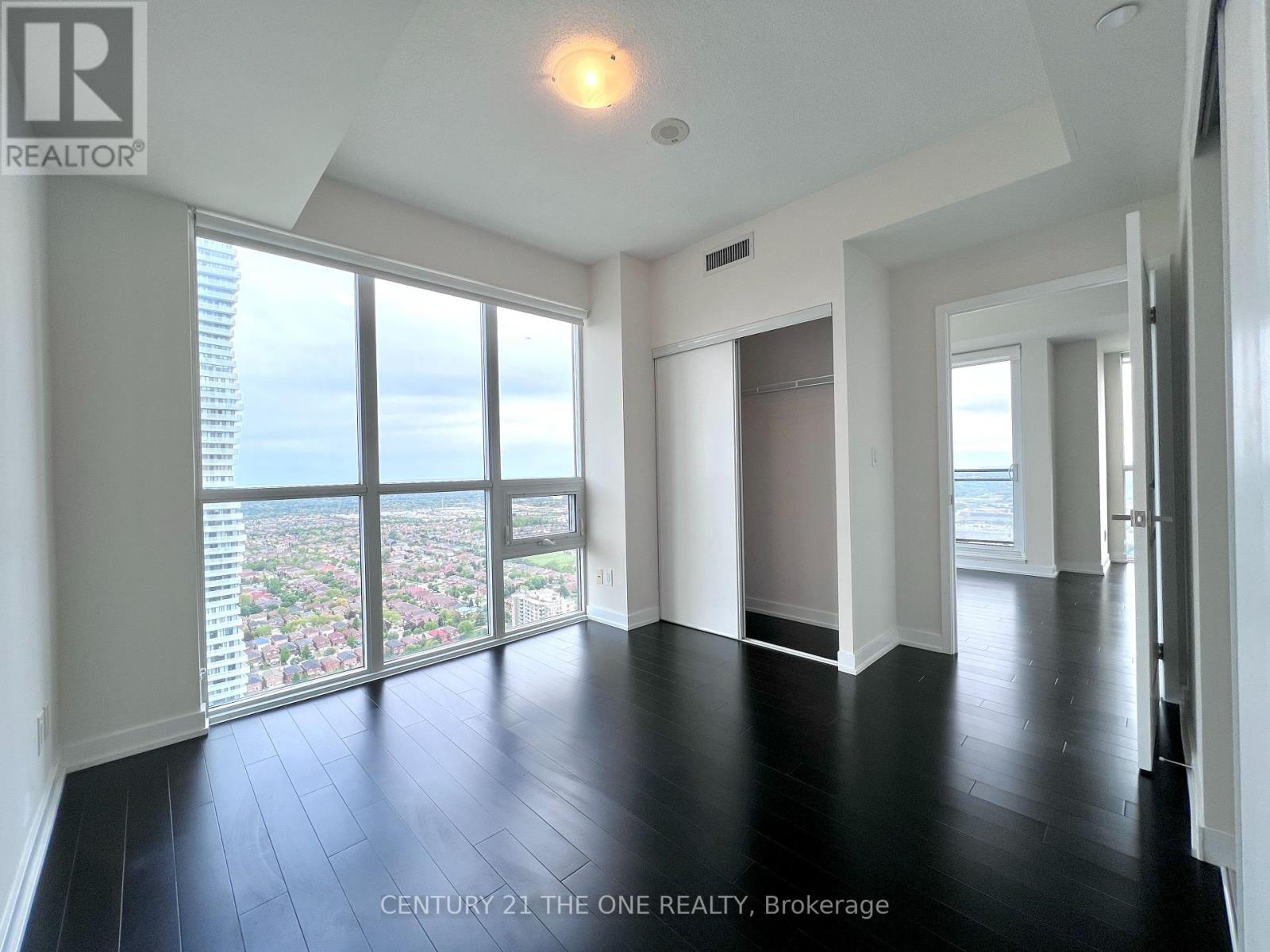 4010 - 4011 Brickstone Mews, Mississauga (City Centre), Ontario  L5B 0J7 - Photo 8 - W12400073