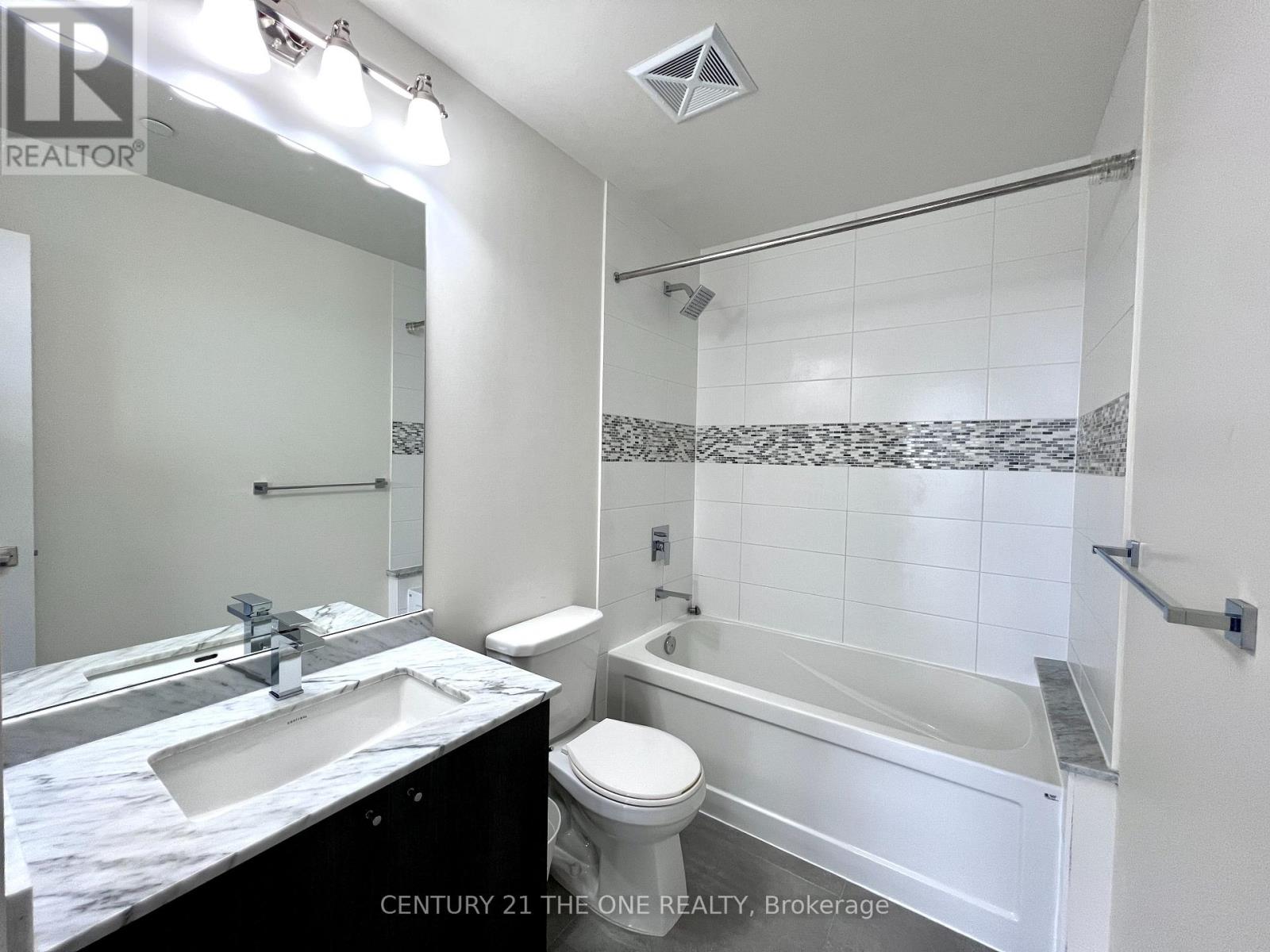 4010 - 4011 Brickstone Mews, Mississauga (City Centre), Ontario  L5B 0J7 - Photo 9 - W12400073