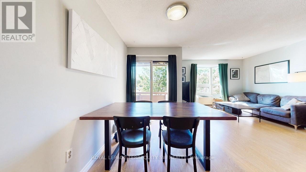 210 - 3835 Lake Shore Boulevard W, Toronto, Ontario  M8W 1R2 - Photo 15 - W12400103
