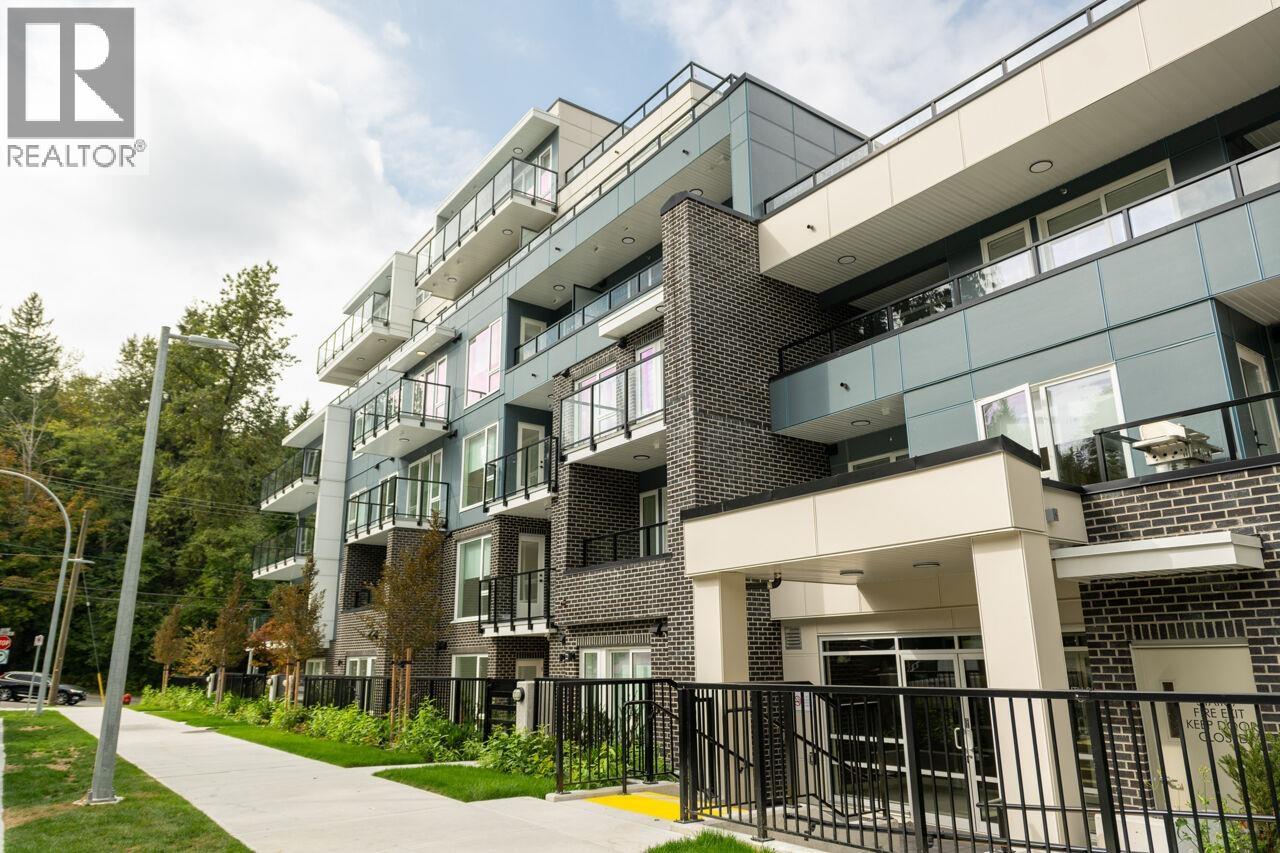 301 2002 ST. GEORGE STREET, Port Moody, British Columbia