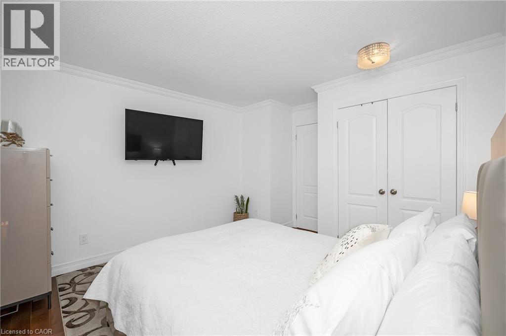 Lorem Ipsum Dolor Sit, Waterdown, Ontario  L0R  - Photo 33 - DEMO28855082