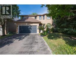 13 BROOKHURST Crescent, Waterdown, Ontario