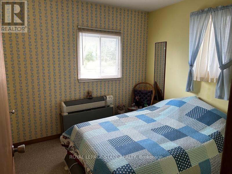 2431 Lakeshore Road, Haldimand, Ontario  N1A 2W8 - Photo 19 - X12399914