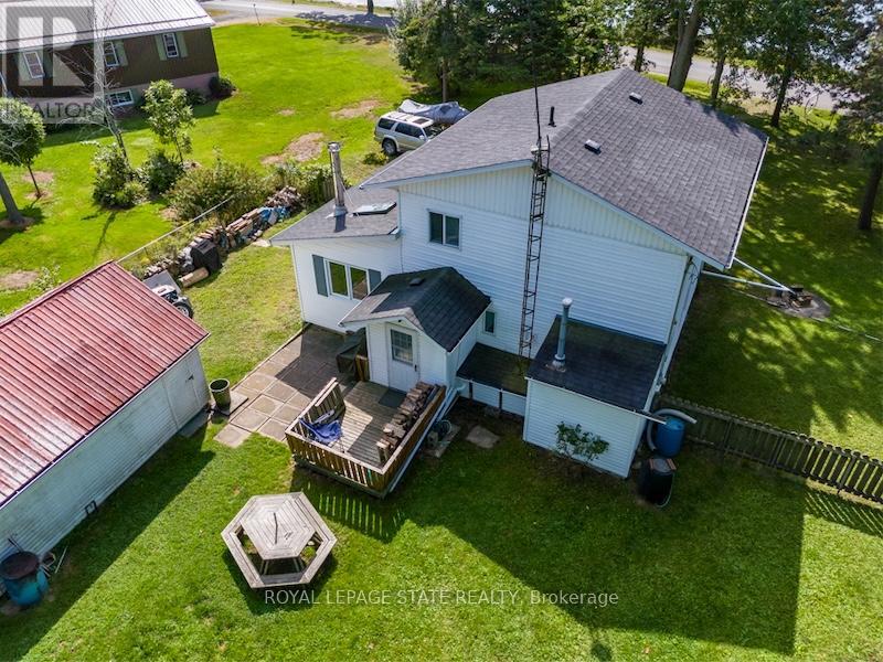 2431 Lakeshore Road, Haldimand, Ontario  N1A 2W8 - Photo 23 - X12399914