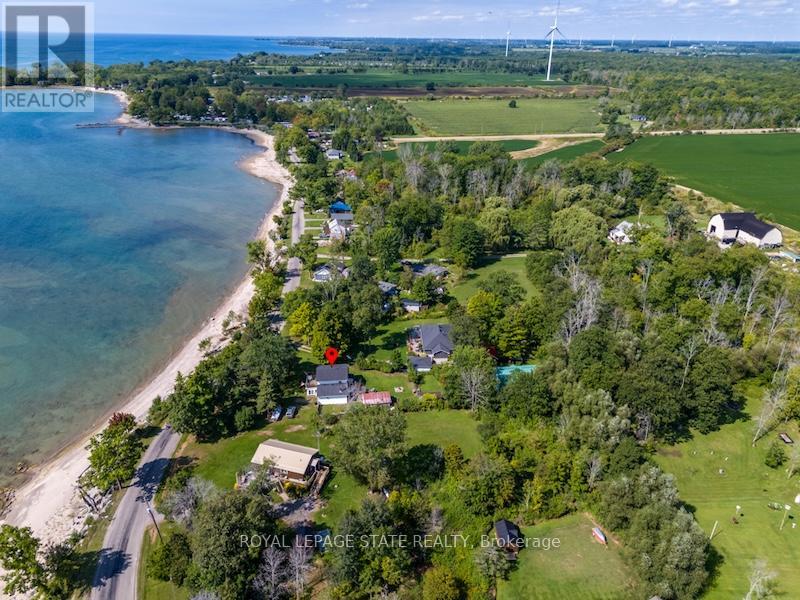 2431 Lakeshore Road, Haldimand, Ontario  N1A 2W8 - Photo 3 - X12399914