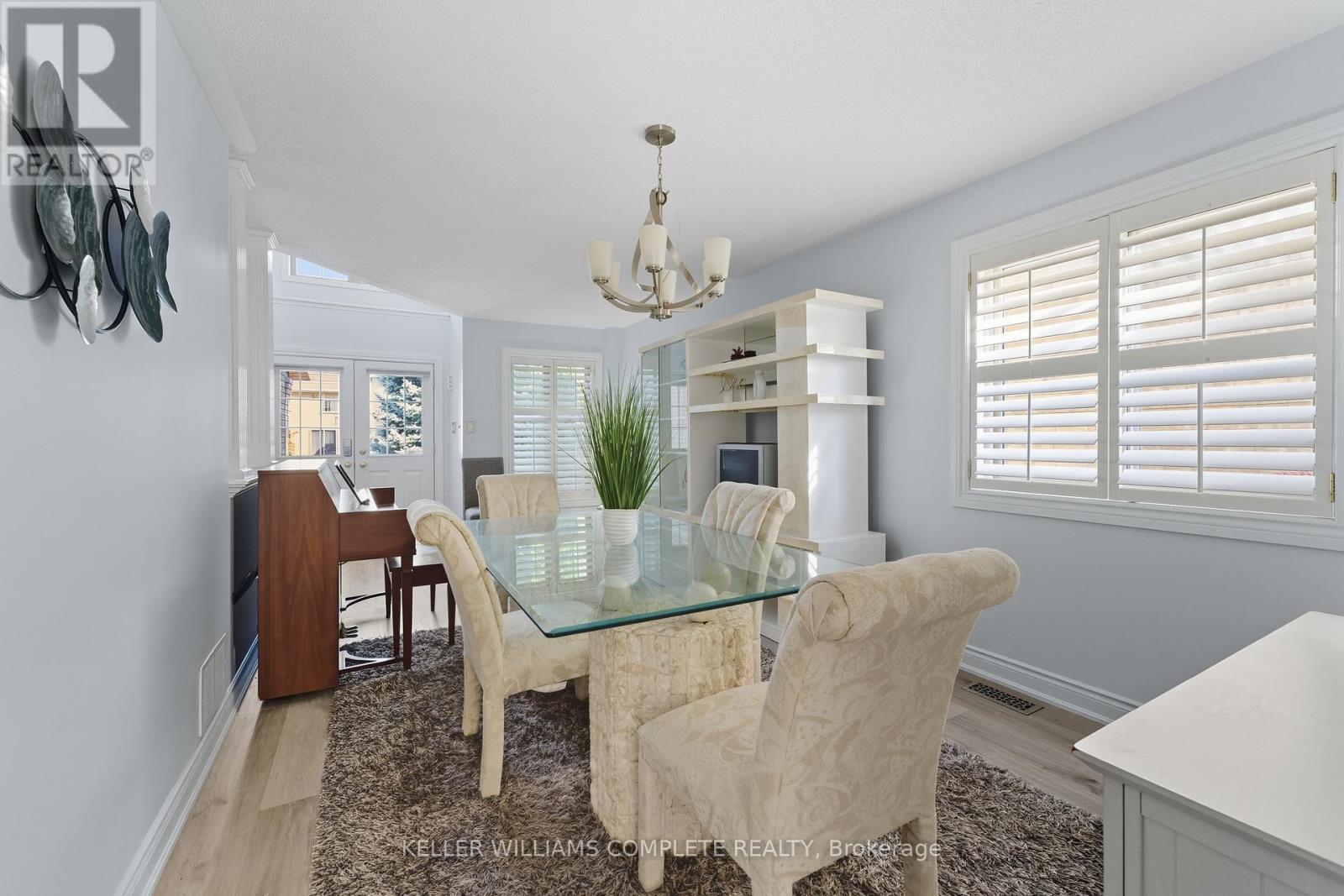 66 Suffolk Street, Hamilton, Ontario  L9K 1M9 - Photo 10 - X12399923