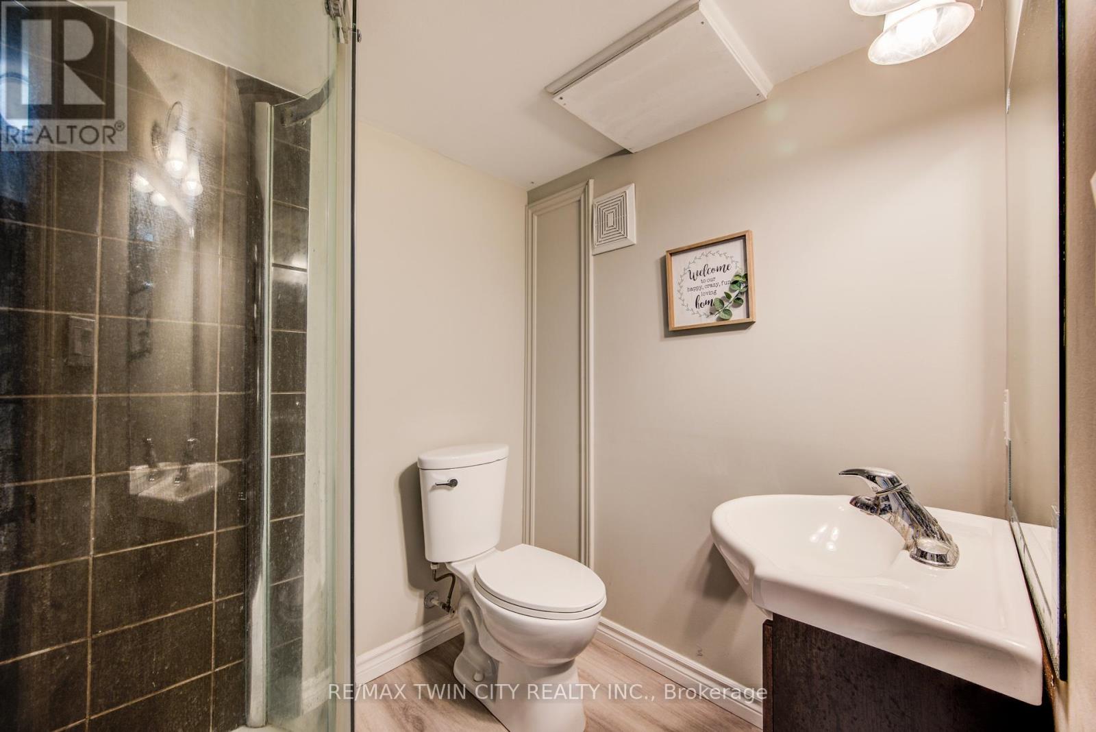 16 - 165 Green Valley Drive, Kitchener, Ontario  N2P 1K3 - Photo 19 - X12399957