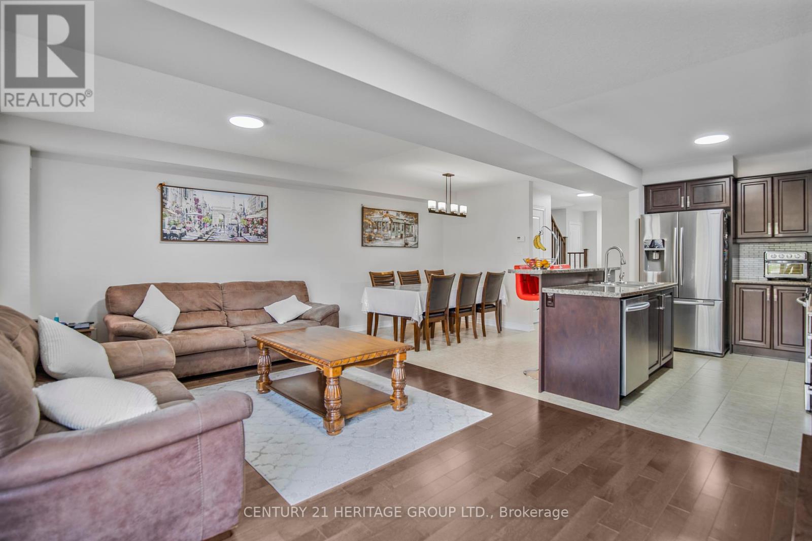 71 Waterbridge Street, Hamilton (Stoney Creek), Ontario  L8J 0G2 - Photo 15 - X12400005