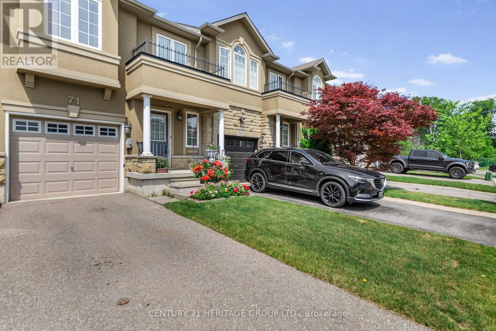 71 Waterbridge Street, Hamilton (Stoney Creek), Ontario  L8J 0G2 - Photo 3 - X12400005