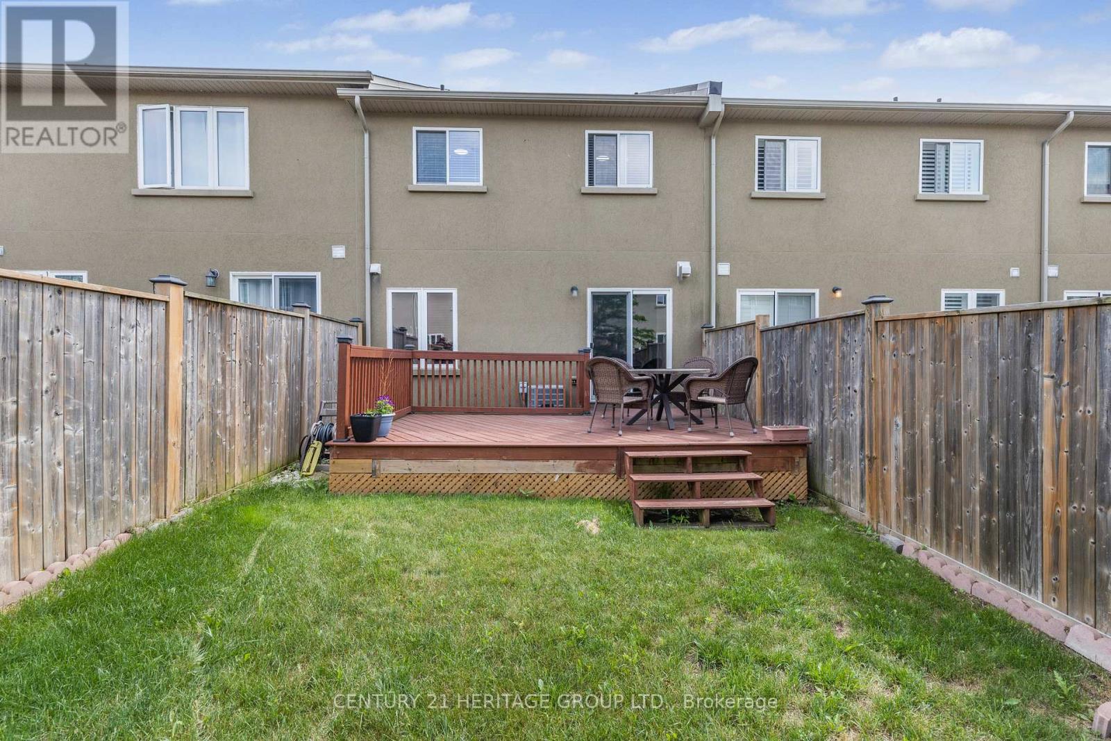 71 Waterbridge Street, Hamilton (Stoney Creek), Ontario  L8J 0G2 - Photo 30 - X12400005
