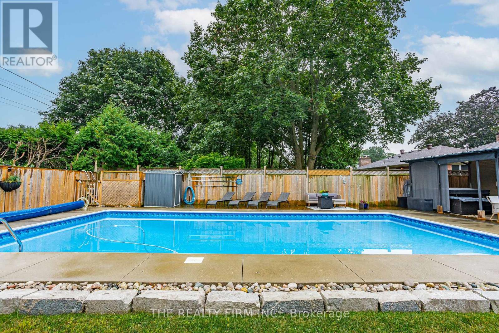 476 Blake Street, London South, Ontario  N6K 2N8 - Photo 29 - X12377682