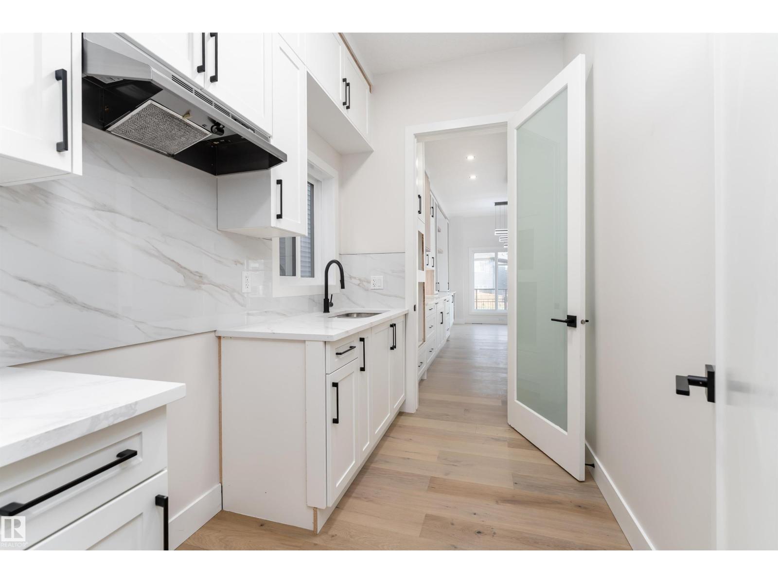 7043 Kiviaq Cr Sw, Edmonton, Alberta  T6W 5R2 - Photo 14 - E4457478